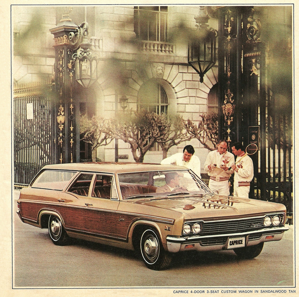 1966 Chevrolet Auto Show Brochure Page 23